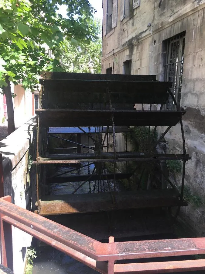 Petite Maison Sur Jardin Secret Avignon France
